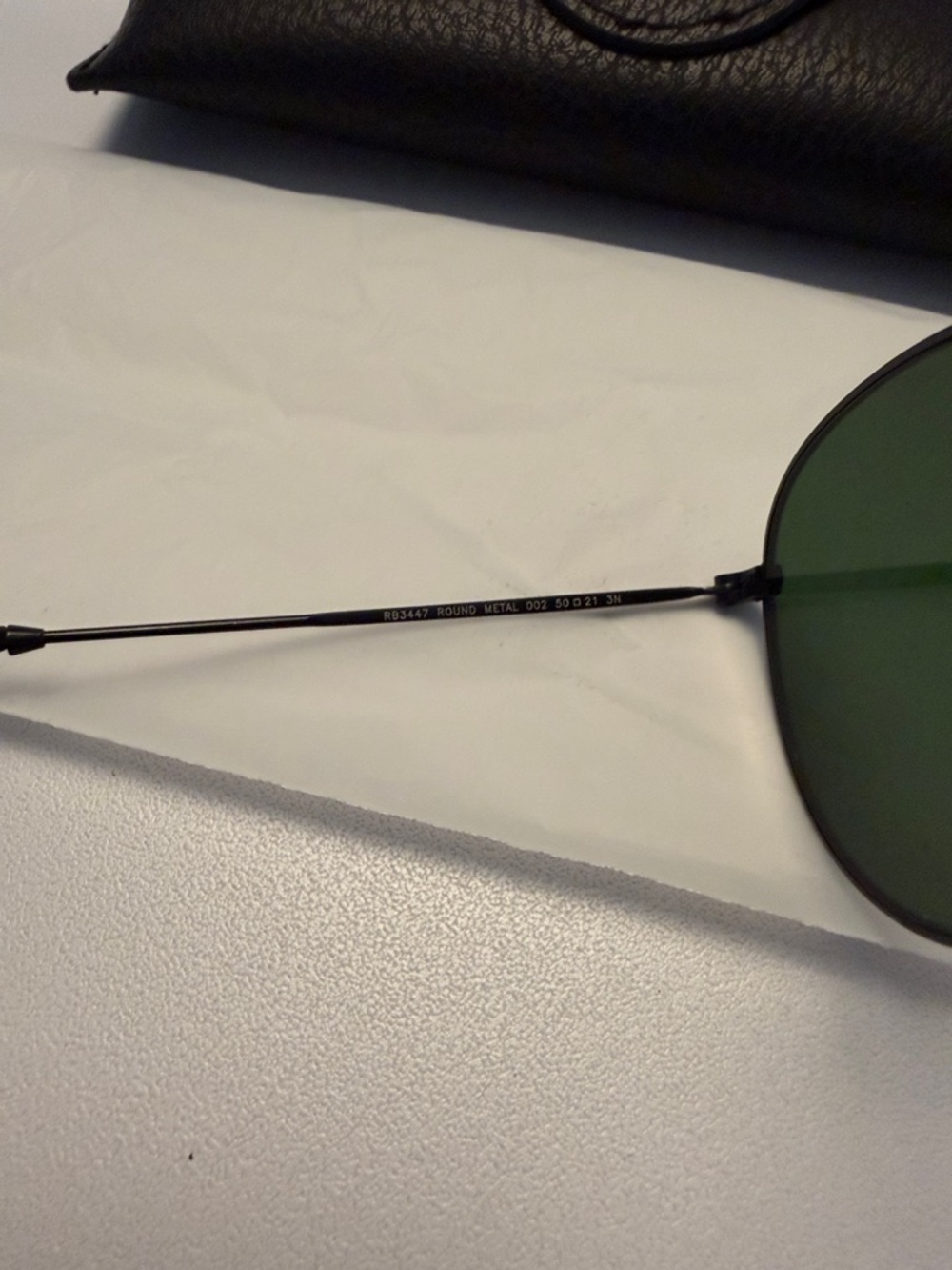 Ray-Ban Round Metal Sunglasses in Black with Green Lenses - Picture 2 of 5